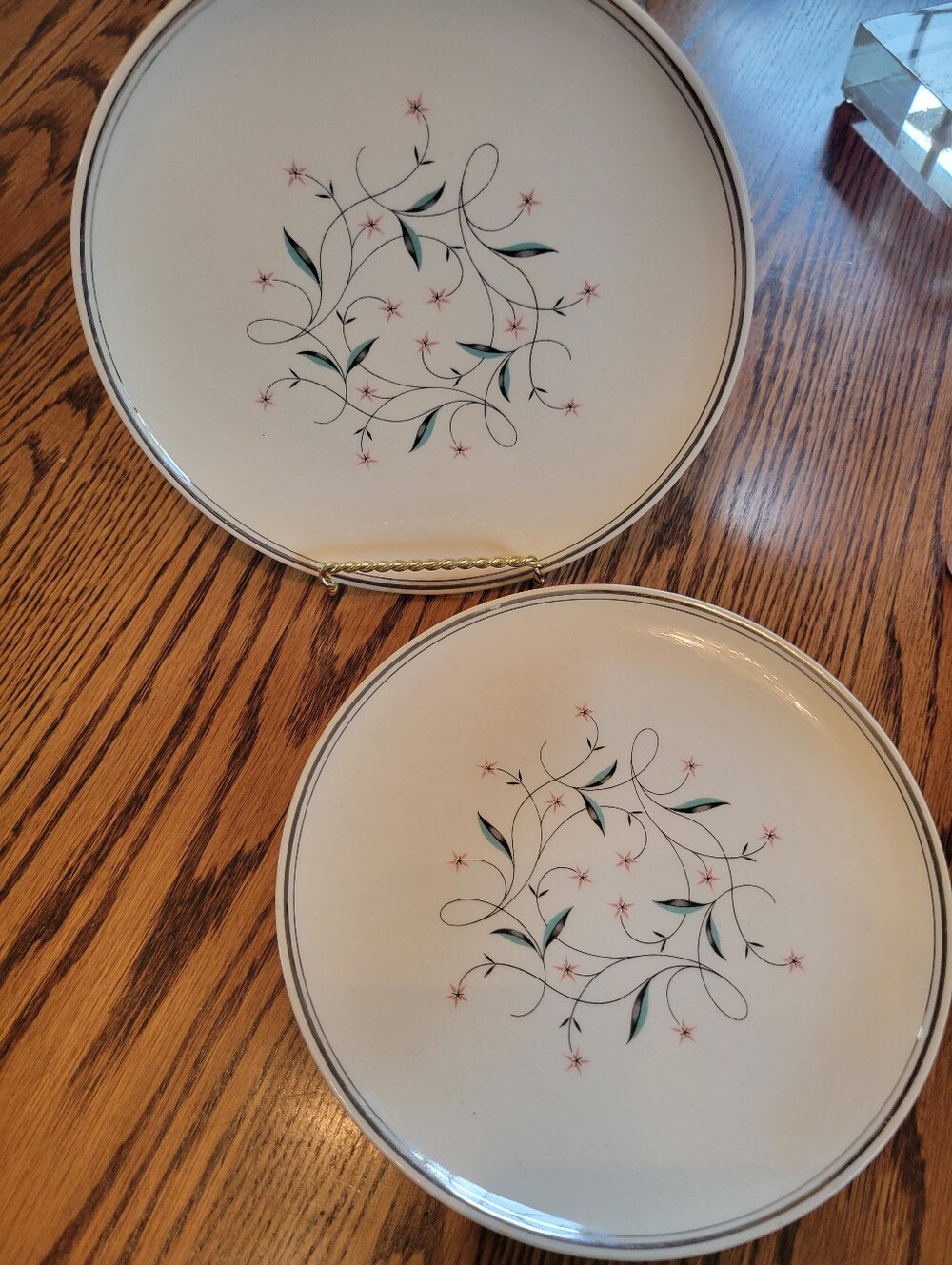 Vintage Lady Empire Starflower Permacal Salad Luncheon Bread Plates (2) 1950s - Picture 2 of 15
